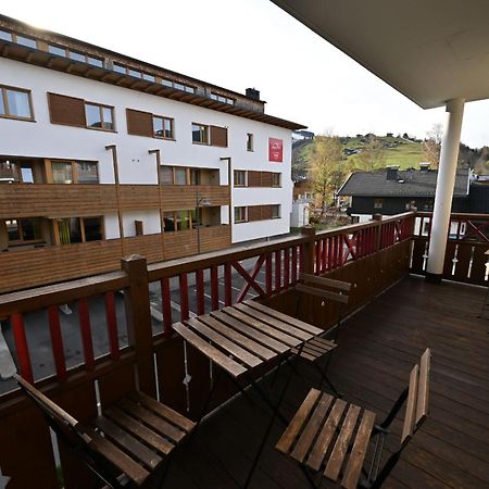 Apartment Ski & Golf Kaprun By Four Seasons Apartments Bagian luar foto